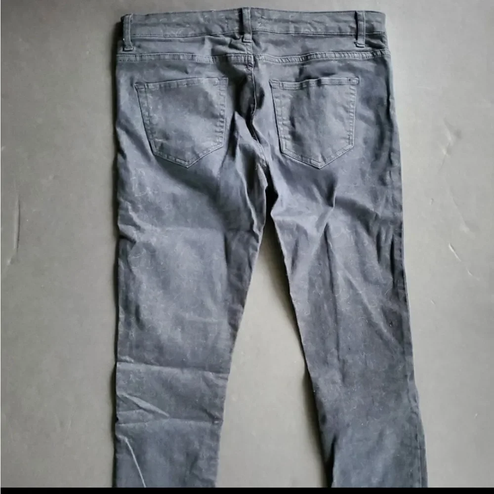 Zara Women's Premium Denim Collection Pants - Picture 7 of 10
